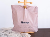 服探し中 →【大人のハニーズ】がおすすめ！ 40・50代が新調したい♡「上品スカート」