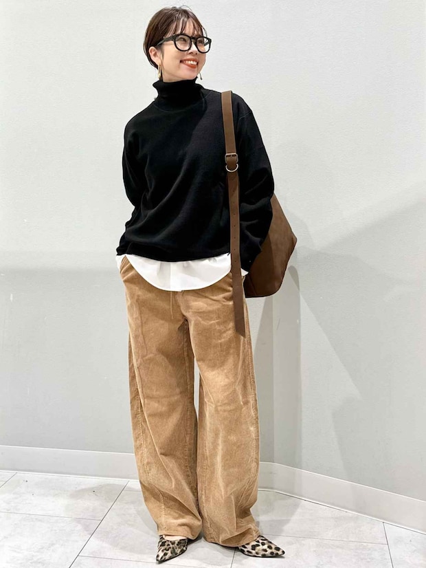 「冬コーデ重たく見える」→ 回避!【GU】40・50代が即こなれる♡「ブラウン色パンツ」