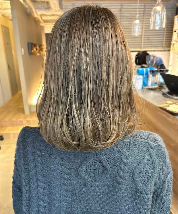 黒より茶よりもこの色!【40・50代】白髪を上品にぼかす♡「ベージュカラー」