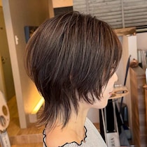 【40・50代ヘア】カットで周りと差がつく♡「ウルフレイヤー」が推せるーー！