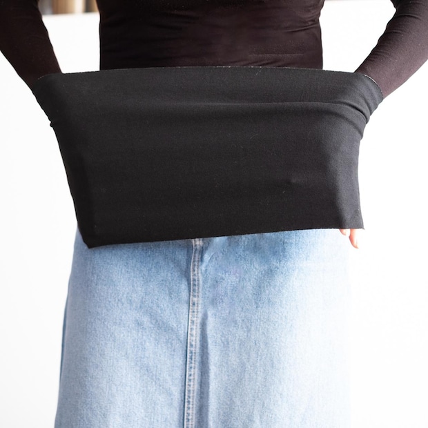 「外寒すぎて辛い!」→【セリア】で解決! 服の下にサッと仕込みたい「優秀アイテム」