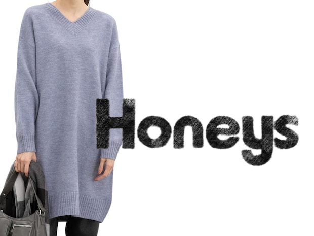 着る服ない『40・50代』へ！【ハニーズ】1枚でコーデが決まる「冬ワンピ」