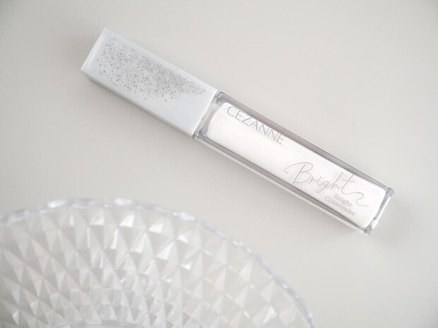 待望の定番化！！【セザンヌ】影やくすみを整える「白いコンシーラー」人気の理由をチェック♡