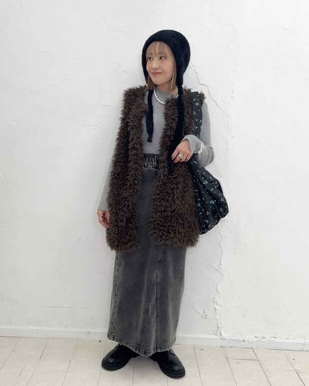 「ほぼ毎日着てる」「1枚はマストで欲しい!」【しまむら】マニア大絶賛♡「リブトップス」