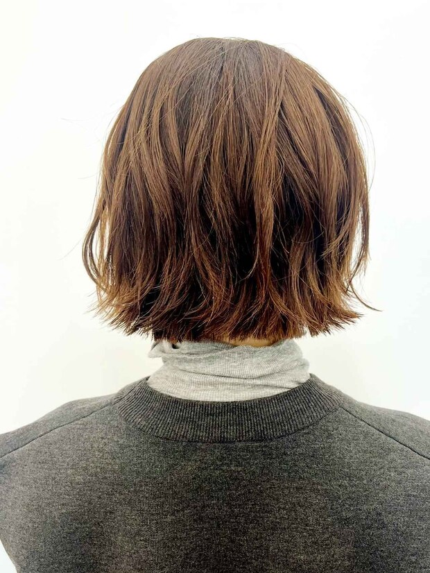 【50代ヘア】頑張ってる感なくてイイ！ 程よくこなれる「抜け感ボブ」が大当たりかも♡