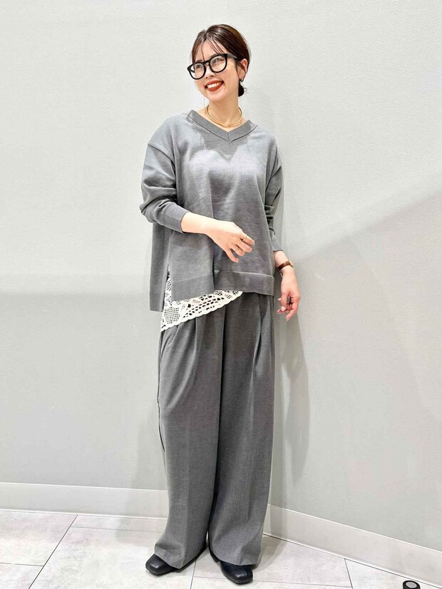 【上下GUのグレー色アイテム】がおしゃれ! 40・50代の垢抜け♡「冬の洗練コーデ」