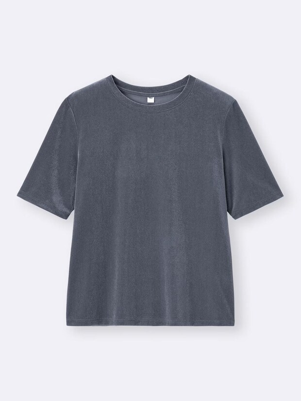 【GU値下げ】で790円だとーーーッ!? 40・50代の高見え♡「ベロアTシャツ」