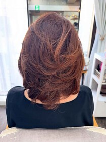 「短いの苦手」な【50代】へ！ 長さ変えずに若見え♡「ミディアムボブレイヤー」