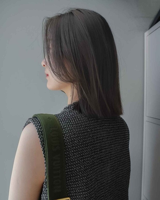 これぞ、シャレた【40・50代】！ 垢抜け & 上品見え叶う♡「秋っぽくすみカラー」