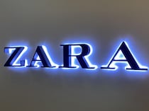 ロング丈より断然こっちかも！【ZARA】大人コーデを格上げ♡「ブラックアウター」