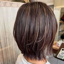 【40・50代】新年こそ『脱・白髪染め』！ 楽ちんなのにこなれる♡「白髪ぼかしヘア」