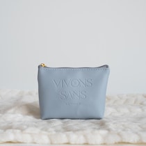 「バッグの中ごちゃごちゃ」は卒業！【セリア】大人が使いたい♡「110円ポーチ」