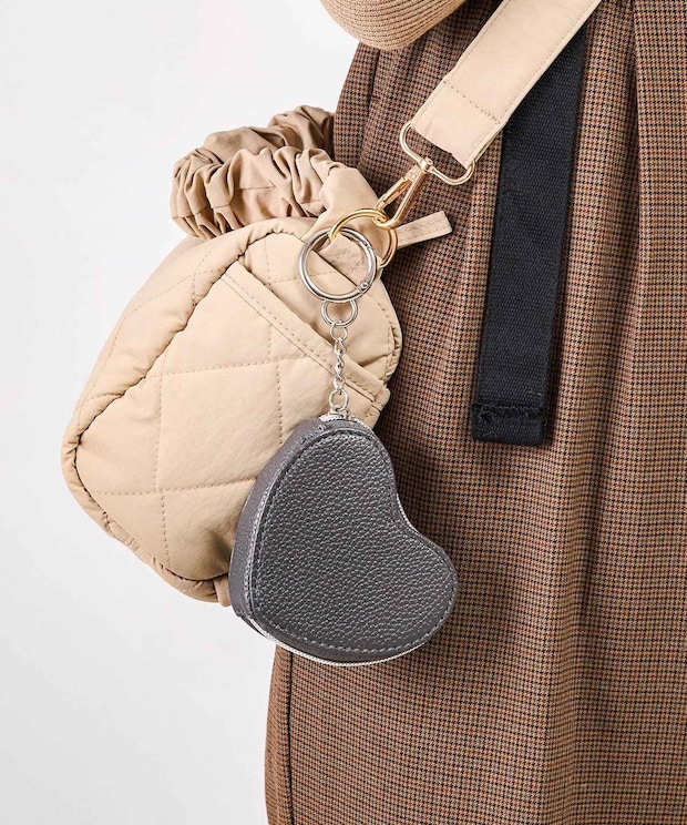 「エコバッグ忘れた、、」→【3COINS】にいいのあった！ 鞄に付けても可愛い♡「優秀アイテム」