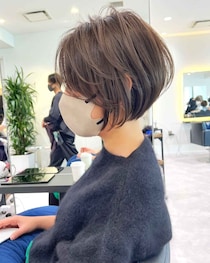 これぞ、大人の上品見え♡【40・50代】こそ似合う！「ふんわりショートボブ」