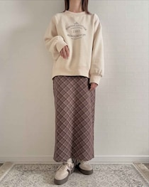 スタイルアップも叶う「優秀ナロースカート」→【しまむら】に売ってた、、！