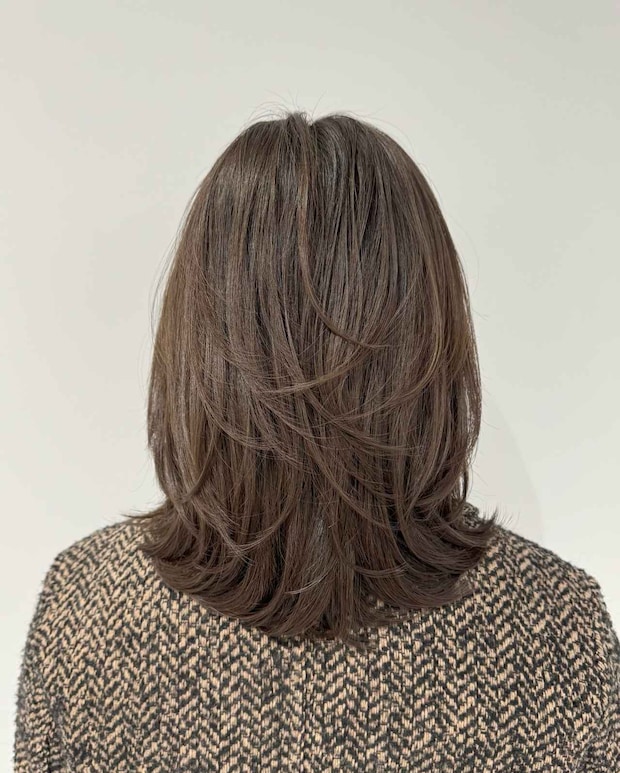 《40・50代ヘア》長め派の人必見!!【レイヤーカット】で結んでも下ろしてもイケる♡