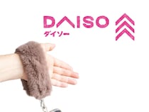 【ダイソー】で大当たり見つけたーーッ！ おしゃれで可愛い♡「便利スマホアクセ」