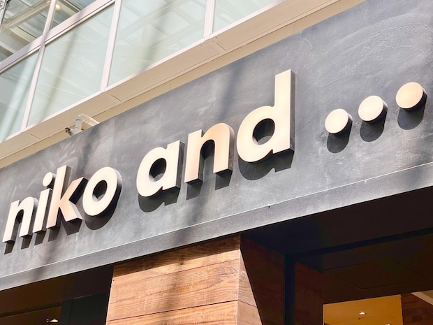 「靴汚れてきたな、、」→【niko and ...】で買い替え！ 週7で履きたい♡「おしゃれシューズ」