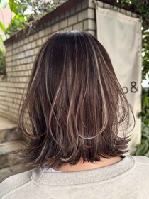 「髪型分からん」な40・50代へ！ 白髪ぼかし × レイヤーでつくる【大人のトレンドヘア】