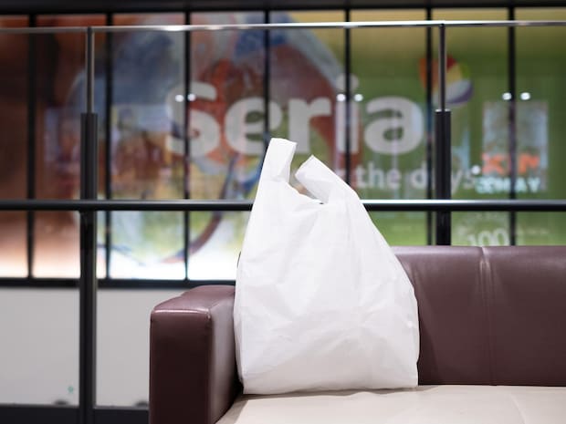 お願い！ 完売しないでぇぇッ！【セリア】可愛さ100点♡「キャラポーチ」