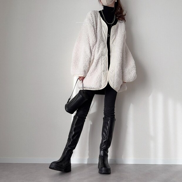 トレンドの「ロングブーツ」はこう履く！【40・50代】が真似したい「冬の大人コーデ」