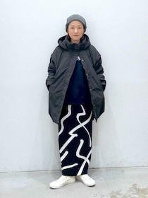 「地味見え」を回避したい40・50代へ！【LEPSIM】1枚で着映える「主役級スカート」