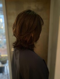 これぞ、【40・50代】のトレンドヘア！？ 周りと差がつく「大人の上品ウルフ」