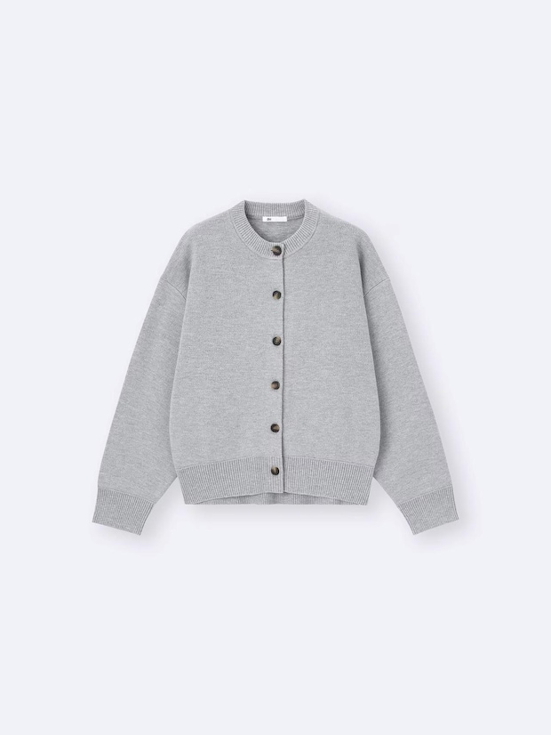 【GUのグレーカーデ】はこう着る！ おしゃれ店員さんに学ぶ♡「大人カジュアルコーデ」