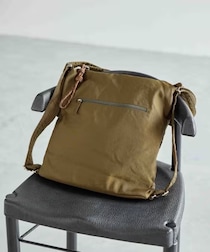 【studio CLIPの新作バッグ】が優秀！「リュックとしても使える」「小ぶりながら収納力が抜群」