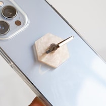 可愛い！ 便利！ コスパ最強！【セリア】棚にあったら即カゴIN♡「110円スマホアクセ」