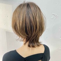 また同じカット → ちょっと待ったーー！【40・50代】若見えも叶う♡「こなれウルフ」