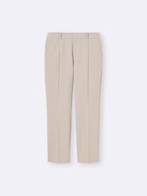 【GUの淡色】が大人におすすめ！ 40・50代のスタメン候補♡「おしゃれ見えパンツ」