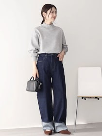 大人は淡い色より“濃い色”！【AMERICAN HOLIC】まるっと真似したい！「ジーンズコーデ術」