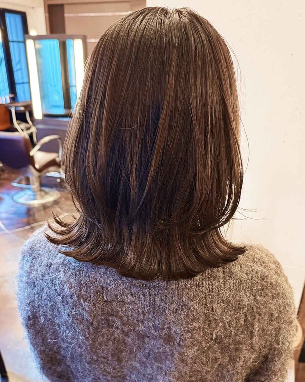 これぞ大人の万能ヘア!?【40・50代】下ろしても結んでもイケる♡「長めレイヤー」