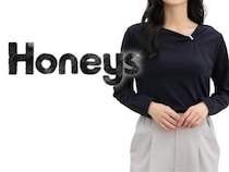 白より黒より“この色”かも！【ハニーズ】「ネイビー色トップス」が上品見え、、！
