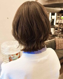 普通ボブ → シャレ見えボブへ！【40・50代】マネして即・垢抜け♡「ウルフボブ」