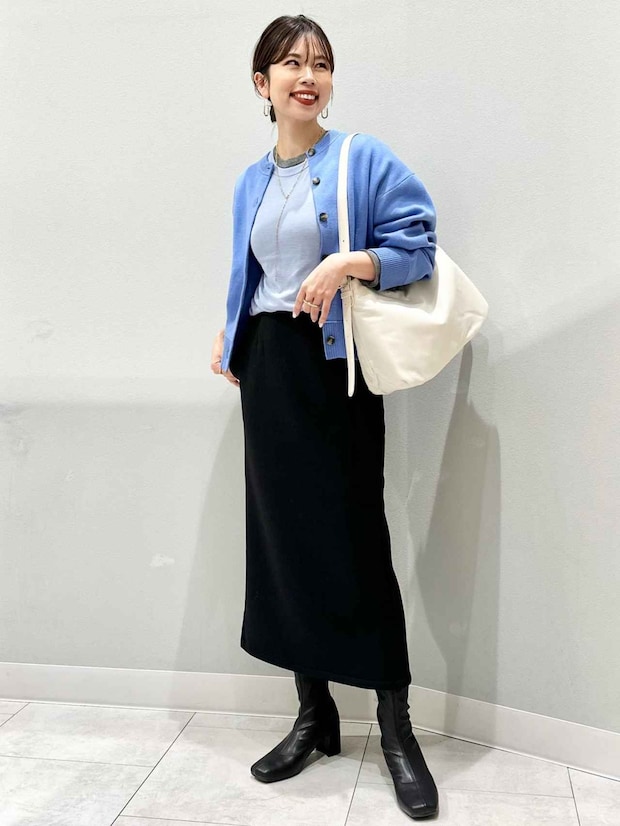 大人に似合う「ブルー」って?【GU】40・50代がこなれる♡「差し色コーデ」