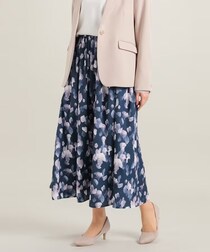 「手持ちのボトムス飽きてきた」→【ハニーズ】で解決♡  40・50代が頼れる「きれいめスカート」
