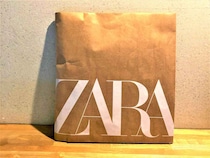 40・50代に似合う服 →【ZARA】にあった！ 羽織るだけでシャレる「きれいめカーデ」