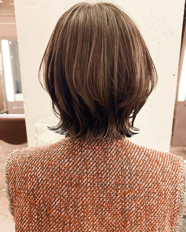 “きちんと見え”と“こなれ”の良いトコどり!?【40・50代】にドンピシャ♡「軽めプチウルフ」
