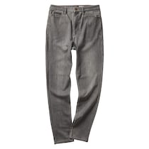 【ワークマンの1,900円パンツ】が優秀！「6つのポケット付き」「膝の曲げ伸ばしもラクラク」