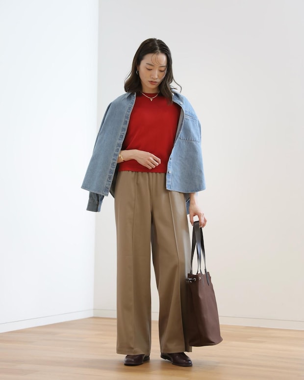 【上下ユニクロ】でこんなにオシャレ! まるっと真似したい「大人のカラーコーデ」