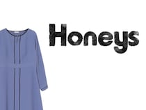 お仕事服も行事も“この1枚”で！【ハニーズ】大人のサマ見え「優秀ワンピ」