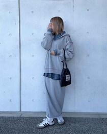 パンツよりこっちかも！【しまむら】大人が今 → 春にマネしたい♡「スウェットスカートコーデ」