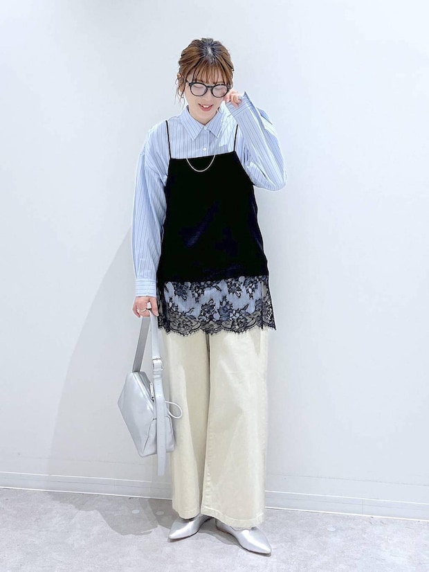 「ブルー × ストライプ」がシャレてる♡【グローバルワーク】40代スタッフの「シャツ着こなし術」