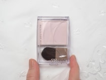 また品薄の予感！？【セザンヌの大人気ハイライト】新色をチェック♡