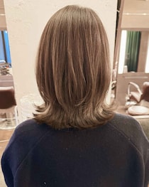 下ろしてもキマる♡ 長め派の【40・50代】に推したい！「ミディウルフ」