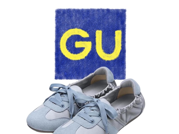 今、ホントに売れてる!【GU】サイズ欠け前にGETしたい♡「最旬スニーカー」