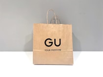 【GUのストライプシャツ】が春に活躍しそう！ 40・50代が真似したい♡「最旬コーデ」