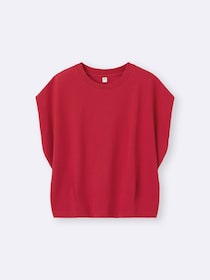 【GUの赤】が40・50代にドンピシャ♡ 一点投入でおしゃ見え！「おすすめトップス」